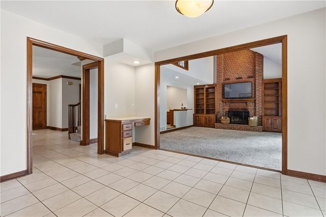 2450 Dogwood Drive, Franklin Park, PA 15090