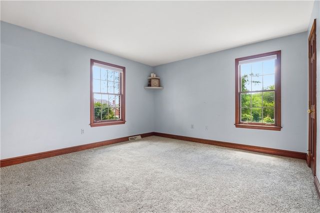 2450 Dogwood Drive, Franklin Park, PA 15090