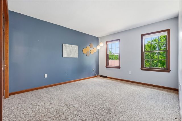 2450 Dogwood Drive, Franklin Park, PA 15090