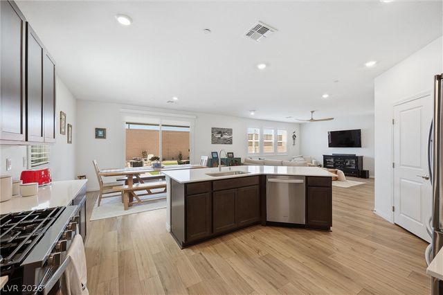 3705 Alla Rocca Avenue, Henderson, NV 89044