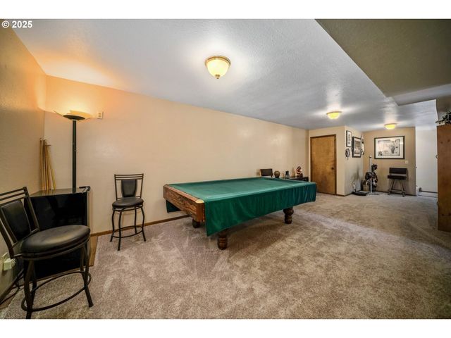 11046 Winstanley Dr Se, Lyons, OR 97358