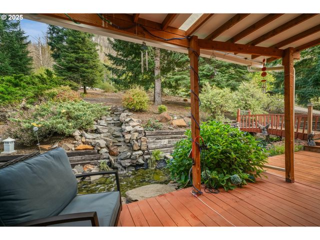 11046 Winstanley Dr Se, Lyons, OR 97358