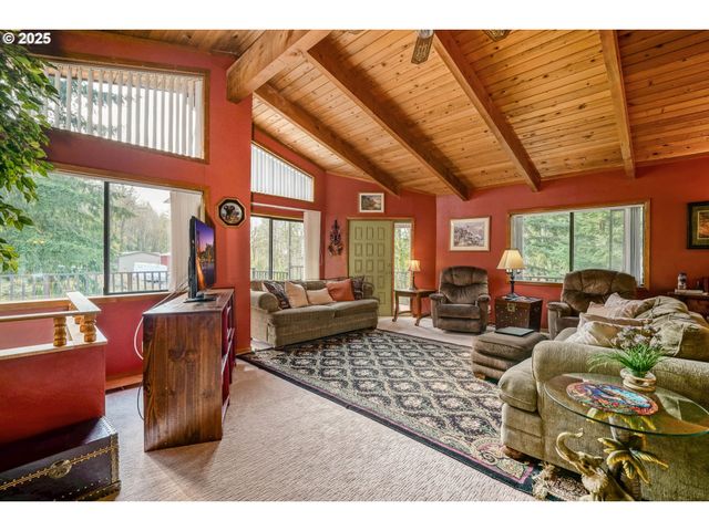 11046 Winstanley Dr Se, Lyons, OR 97358