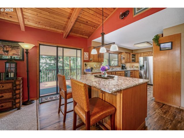 11046 Winstanley Dr Se, Lyons, OR 97358