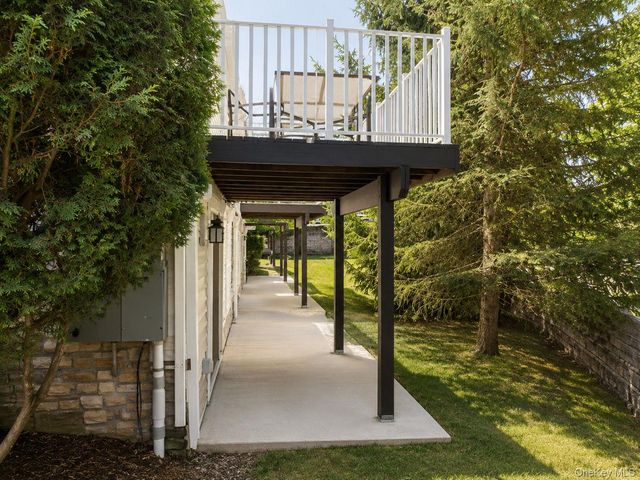 116 Barr Lane, Monroe, NY 10950