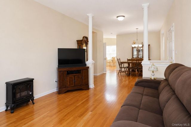 116 Barr Lane, Monroe, NY 10950