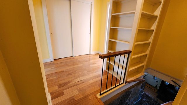 1397 Popple Dungeon Road, Chester, VT 05143