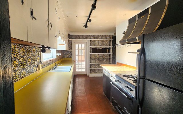 1397 Popple Dungeon Road, Chester, VT 05143