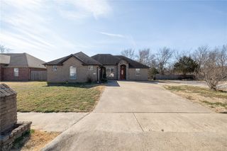 443 E Buckboard Road, West Fork, AR 72774