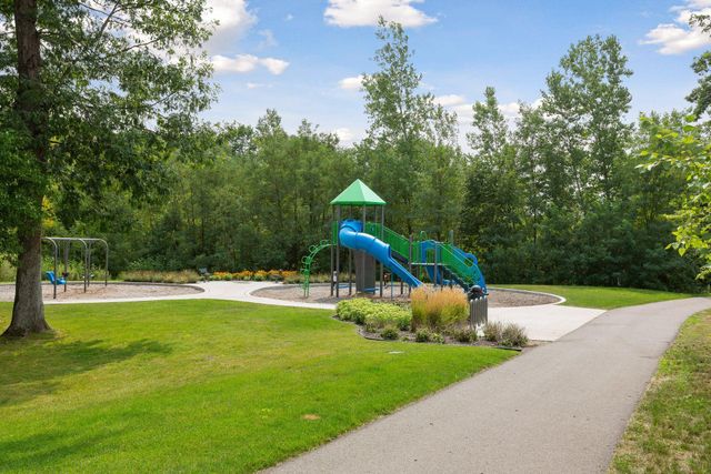 5545 Empire Lane N, Plymouth, MN 55446