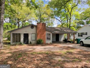 210 Bazemore Circle, Warner Robins, GA 31093