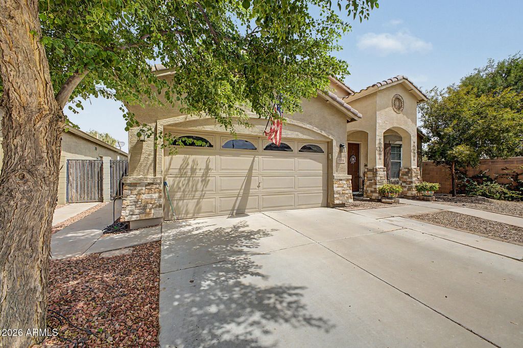 43186 W LINDGREN Drive, Maricopa, AZ 85138 — photo 2