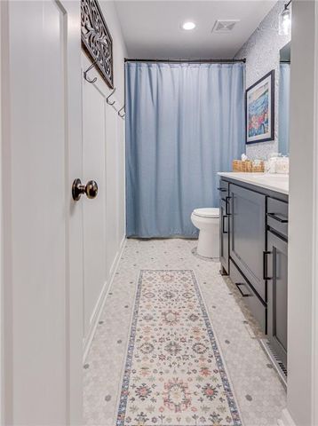 19934 W 221st Street, Spring Hill, KS 66083