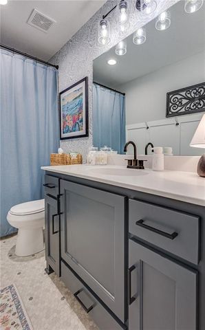 19934 W 221st Street, Spring Hill, KS 66083