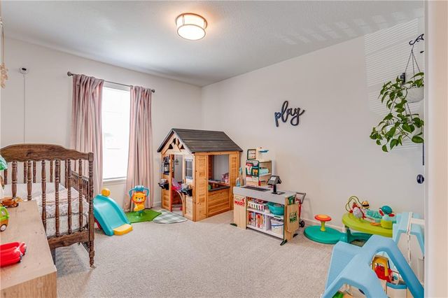 19934 W 221st Street, Spring Hill, KS 66083