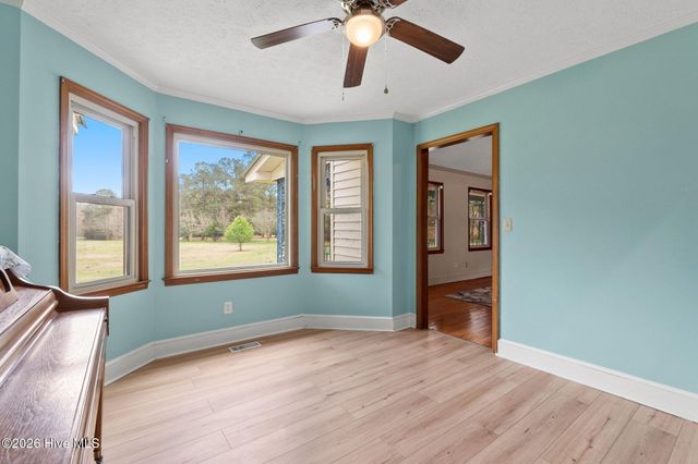 863 Fred Powell Road, Whiteville, NC 28472