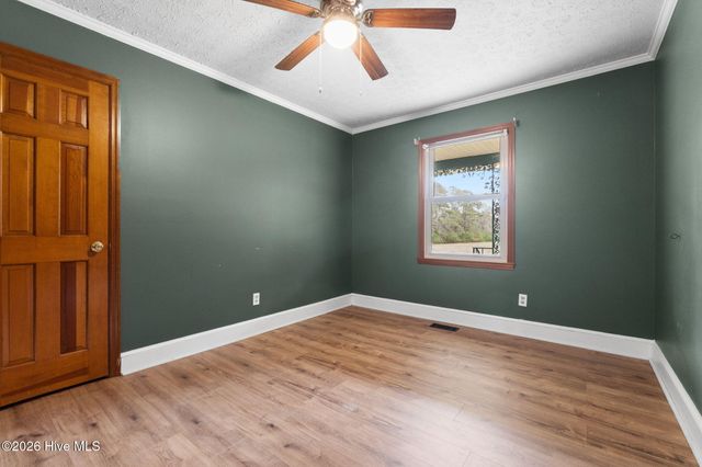 863 Fred Powell Road, Whiteville, NC 28472