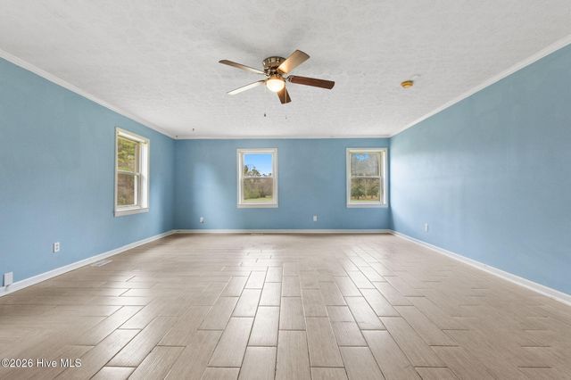 863 Fred Powell Road, Whiteville, NC 28472