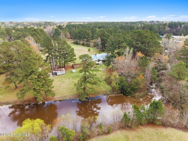 863 Fred Powell Road, Whiteville, NC 28472