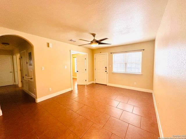451 Hub, San Antonio, TX 78220
