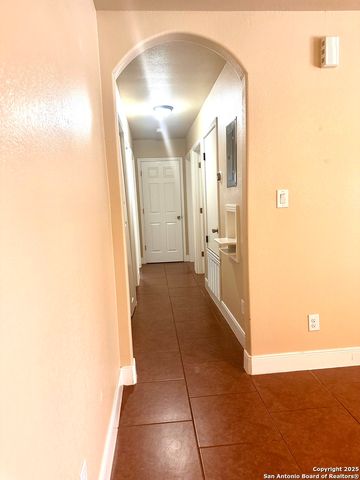 451 Hub, San Antonio, TX 78220