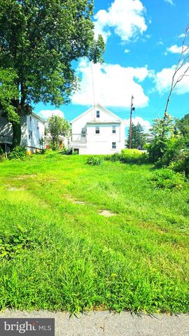 800 N HIGH ST, Martinsburg, WV 25404