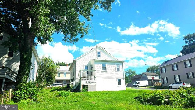 800 N HIGH ST, Martinsburg, WV 25404