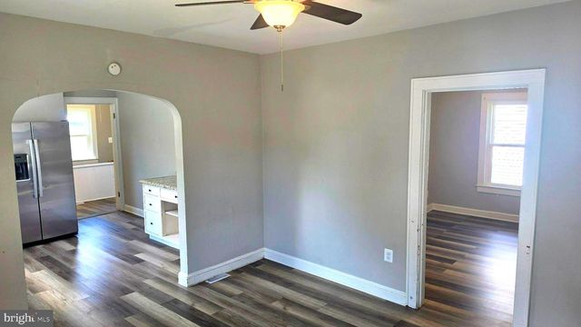 800 N HIGH ST, Martinsburg, WV 25404