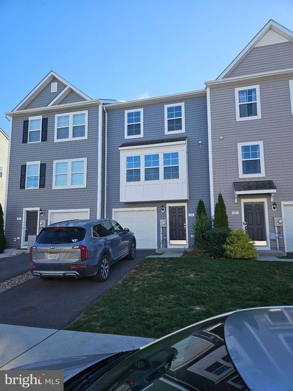 91 CECILY WAY, Ranson, WV 25438