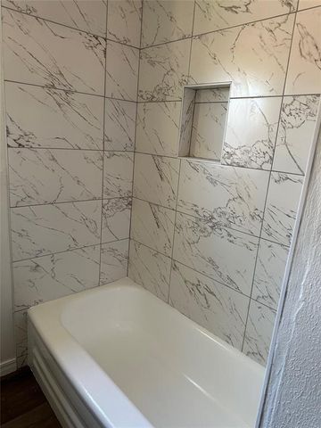 808 Hedge Drive, Oklahoma City, OK 73110