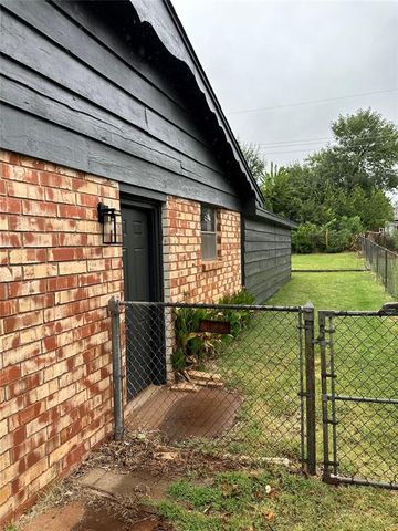 808 Hedge Drive, Oklahoma City, OK 73110