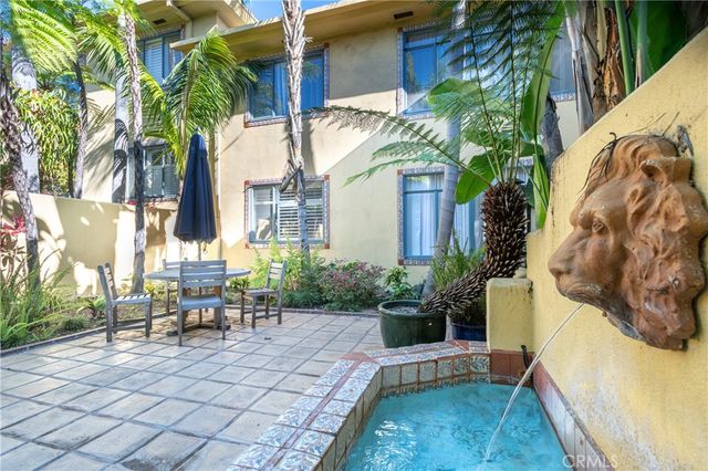 1615 N Laurel Avenue 203, Los Angeles, CA 90046