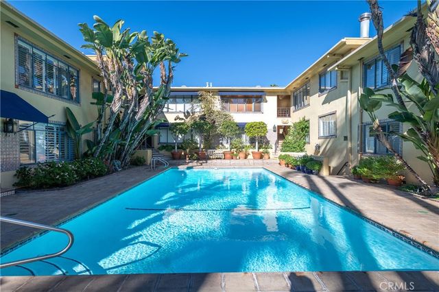 1615 N Laurel Avenue 203, Los Angeles, CA 90046