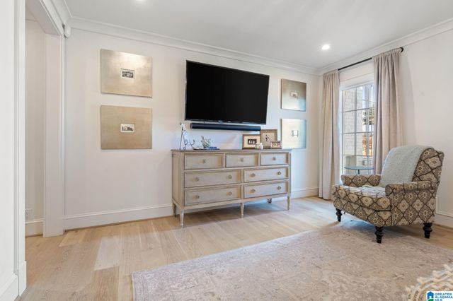 305 SUNSET DRIVE, Vestavia Hills, AL 35216