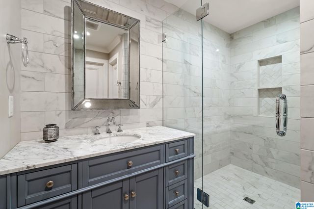 305 SUNSET DRIVE, Vestavia Hills, AL 35216