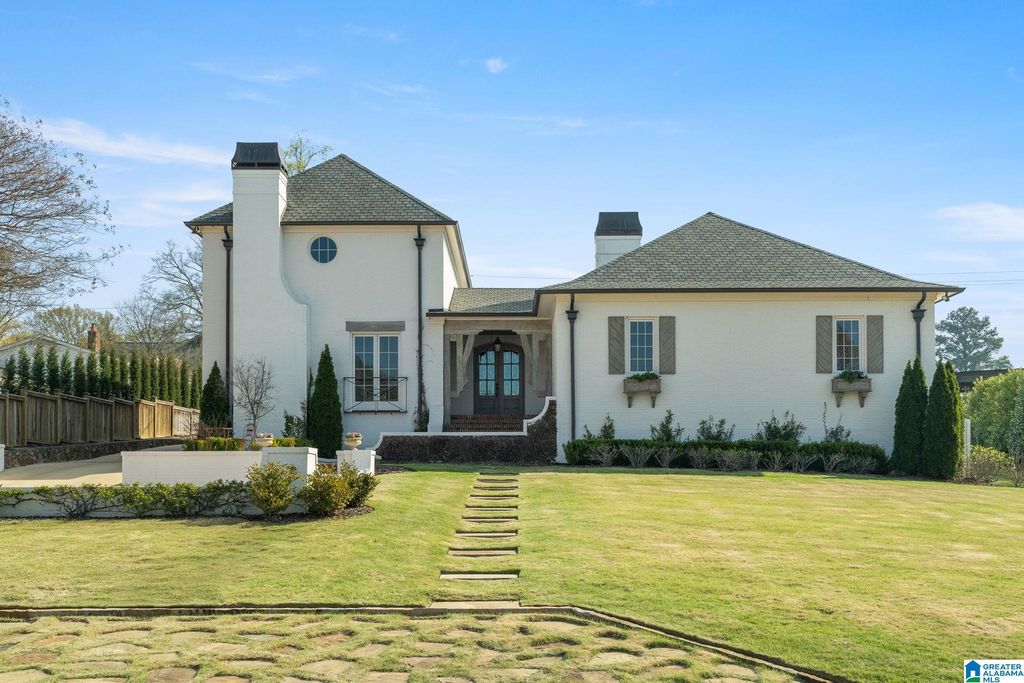 305 SUNSET DRIVE, Vestavia Hills, AL 35216