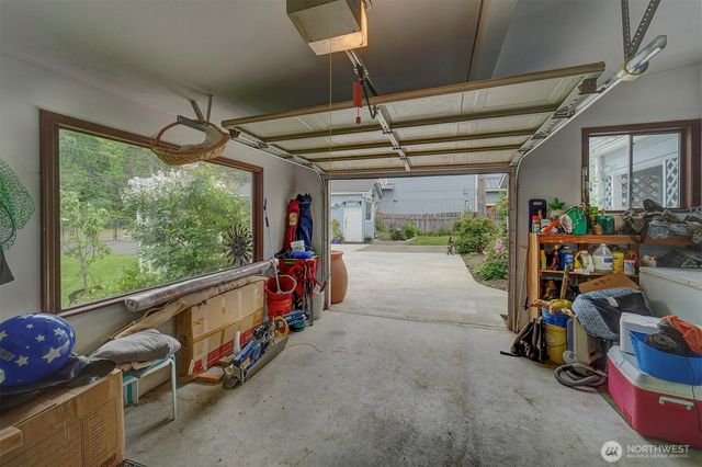 40590 N US Hwy 101, Lilliwaup, WA 98555