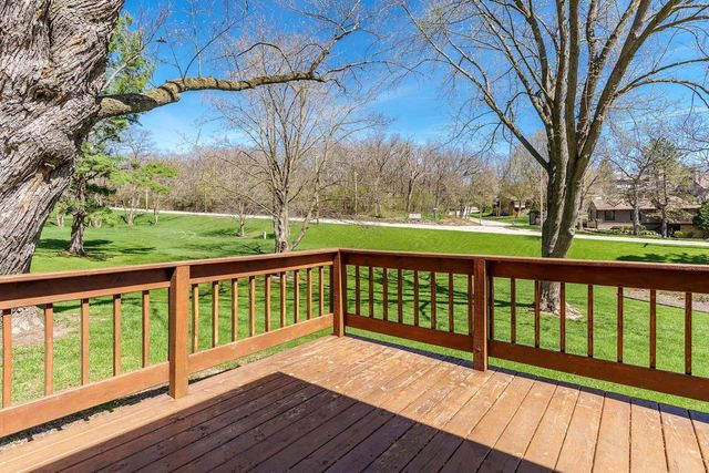 2821 W Memorial Drive, Janesville, WI 53548