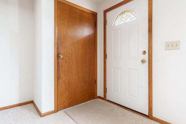2821 W Memorial Drive, Janesville, WI 53548