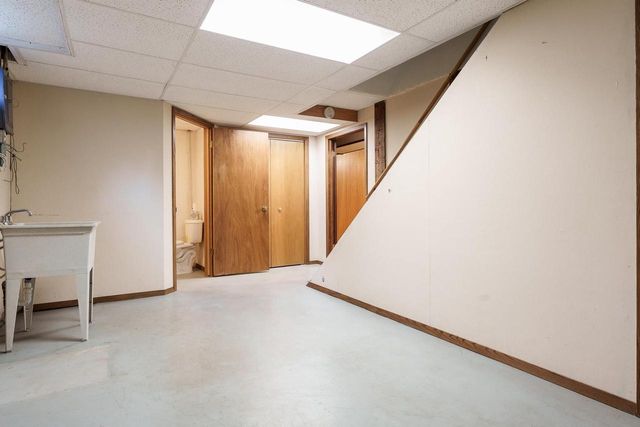 2821 W Memorial Drive, Janesville, WI 53548