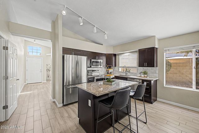 721 E BOSTON Street, Chandler, AZ 85225