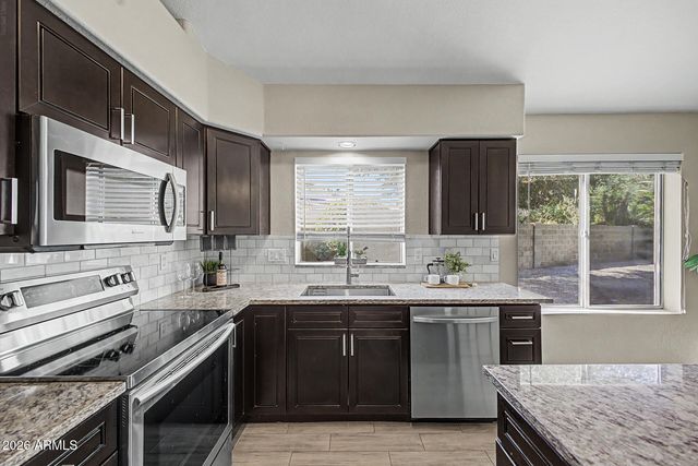 721 E BOSTON Street, Chandler, AZ 85225