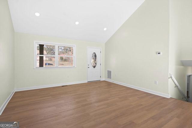 2120 Knighton Drive, South Fulton, GA 30349