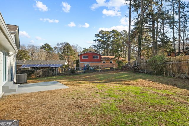 2120 Knighton Drive, South Fulton, GA 30349