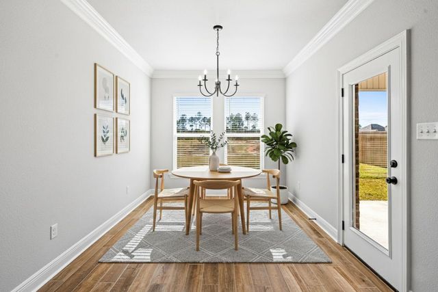 176 Natureview Way, Freeport, FL 32439