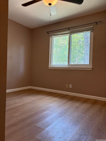 703 MEADOW GATE, Converse, TX 78109