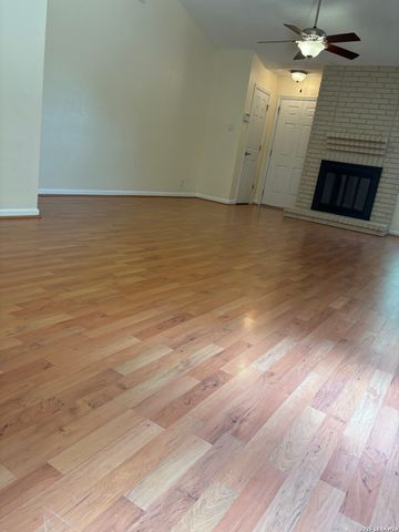 703 MEADOW GATE, Converse, TX 78109