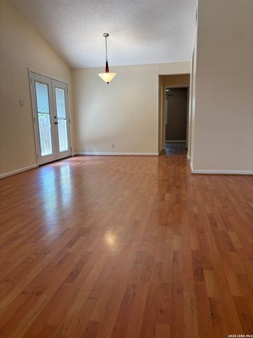 703 MEADOW GATE, Converse, TX 78109