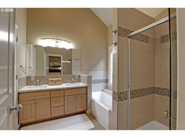 12344 Se 20TH Ave, Milwaukie, OR 97222