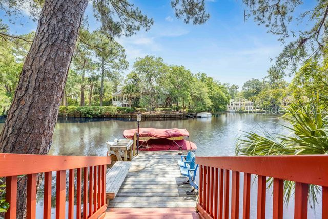 4 Lookout, Hilton Head Island, SC 29928